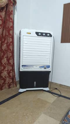 air cooler only 1 month used