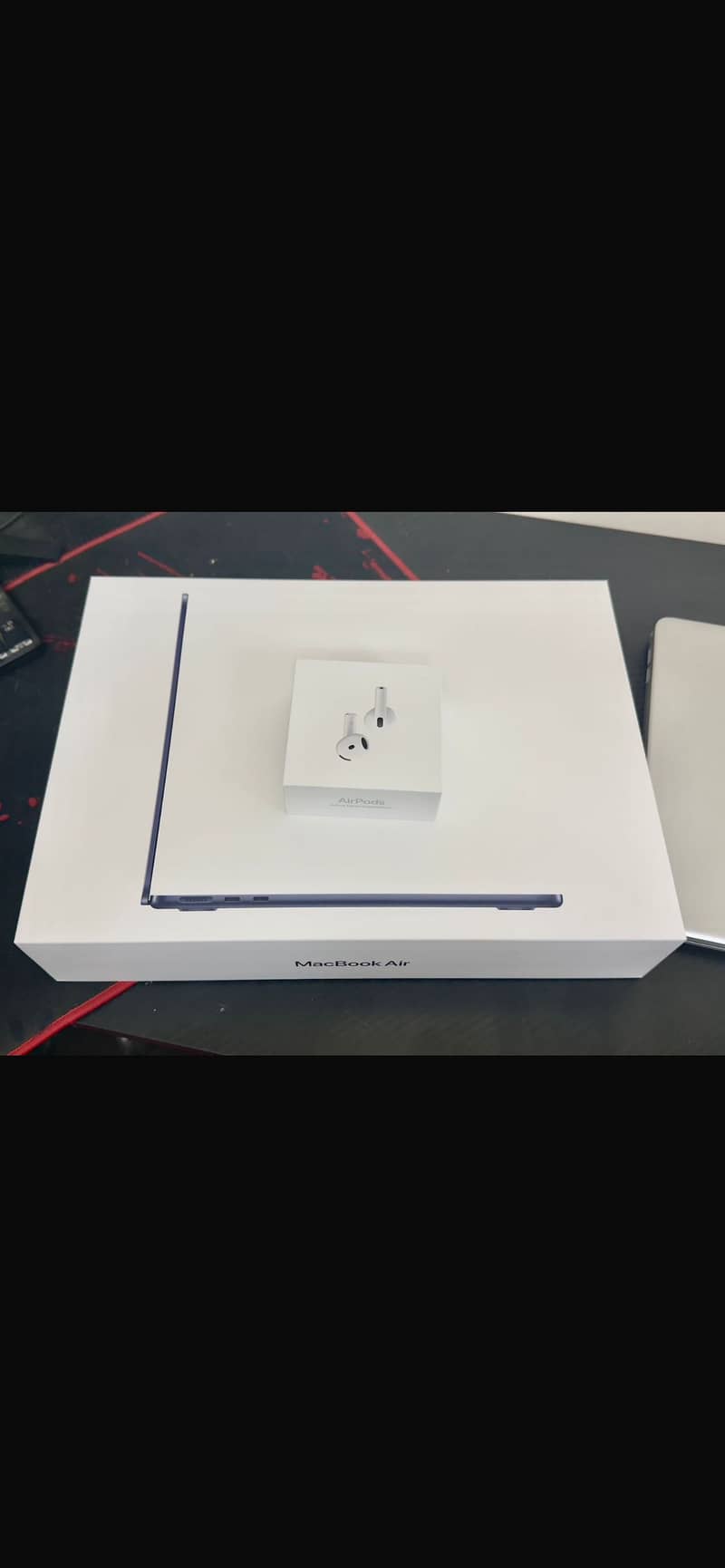 AIRPODS 4 with active noise cancellation(ANC) 5