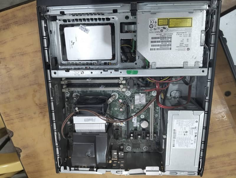 AMD A10 CPU with 24 inch LED 1