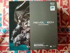 Yamaguchi Revoltech Arkham Knight Batman &  DeadPool Action figure