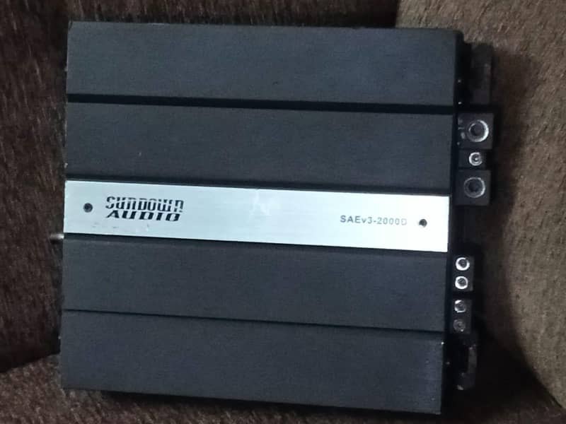 BRANDED AMPLIFIERS 4