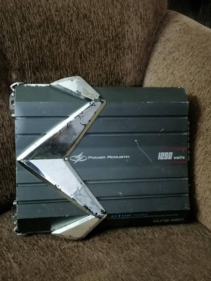 BRANDED AMPLIFIERS 8