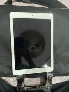 iPad 6th for sale