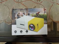 LED PROJECTOR