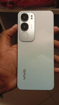 vivo y19s for sell