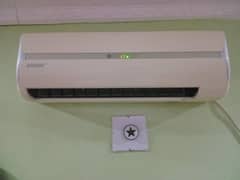 ORIENT AC WITH VERY IMPRESSSIVE EFFICIENCY OF ELECTRICITY
