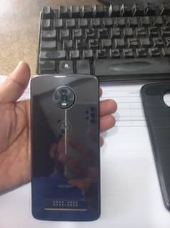 Moto z4(4/128) Non pta