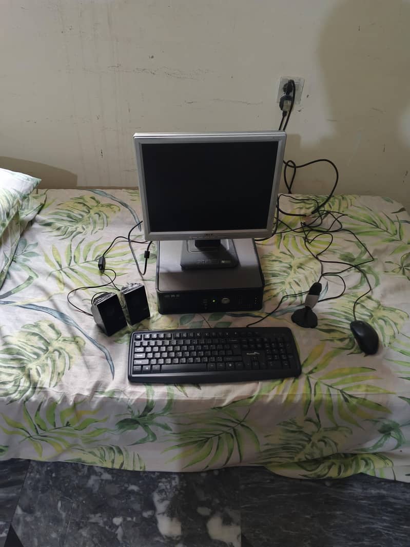 full setup computer system 2