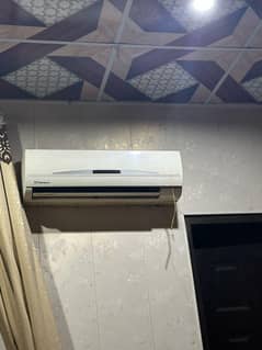 Dawlance 1 ton split ac Non inverter