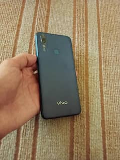 vivo 1905
