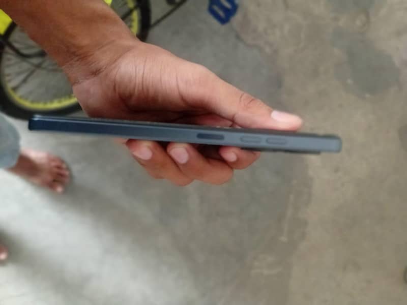 Tecno spark20c black colour 10/10 condition 3