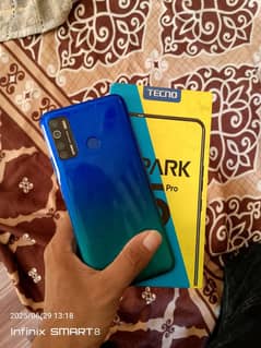 tacno spark 5pro 4/64GB 5000mh battery with box
