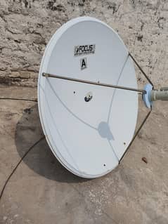 Almost New Dish With 4-connections LNB Star-Track