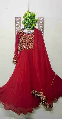 Long Ready To Wear Frock Get 20% Off