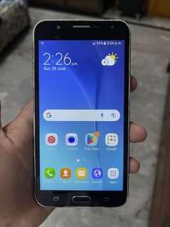 Samsung galaxy j7