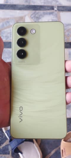 vivo Y100 8/128 for sale