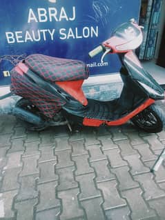 scooty