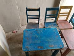school chairs and tables