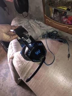 Headphone