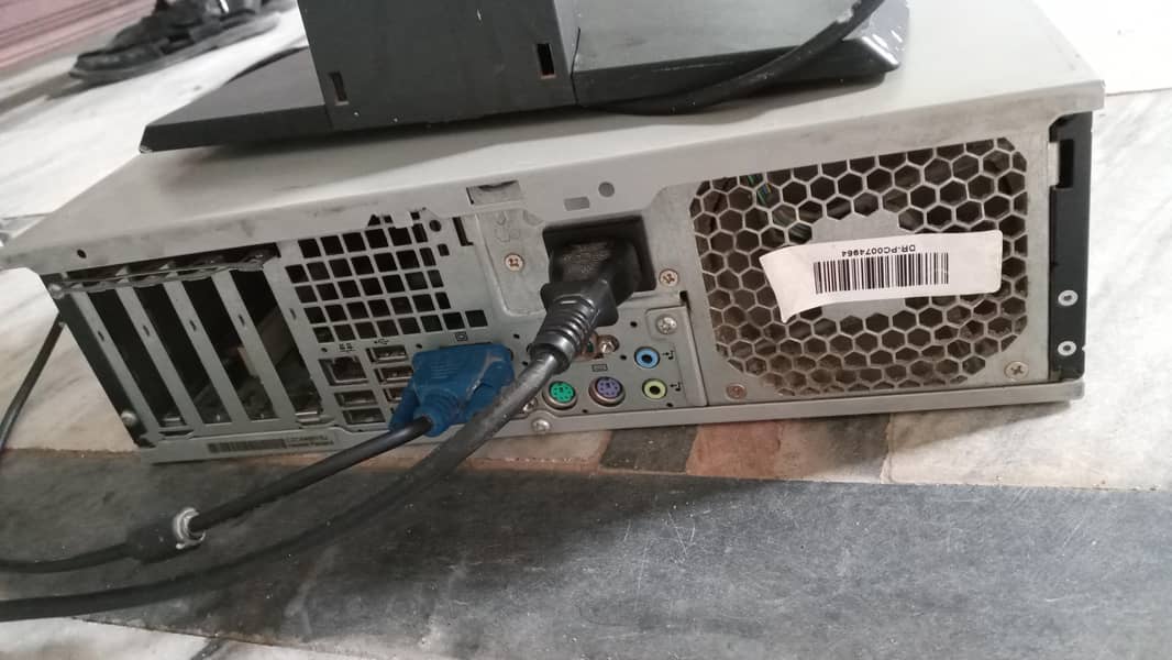 HP Computer desktop full set-up 1