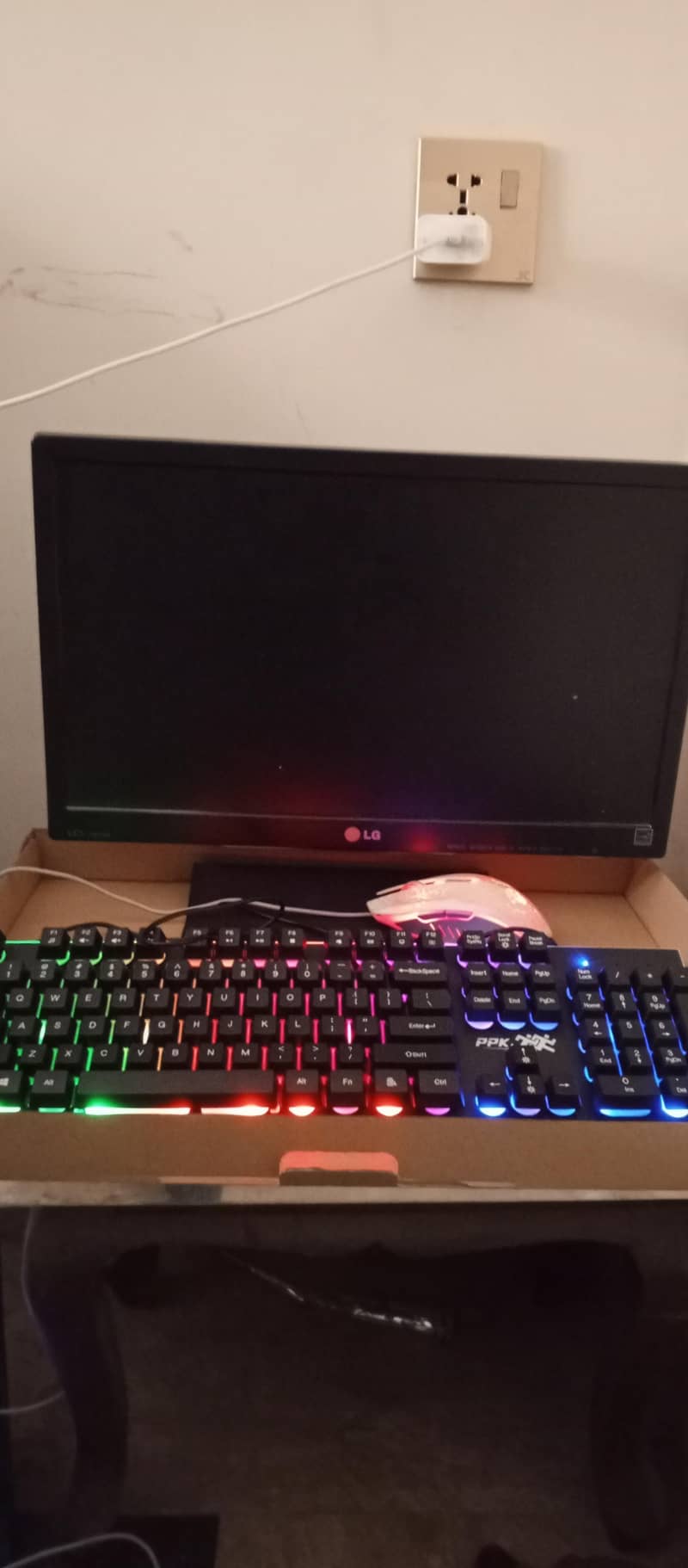 LCD keyboard plus mouse or mousepad 0