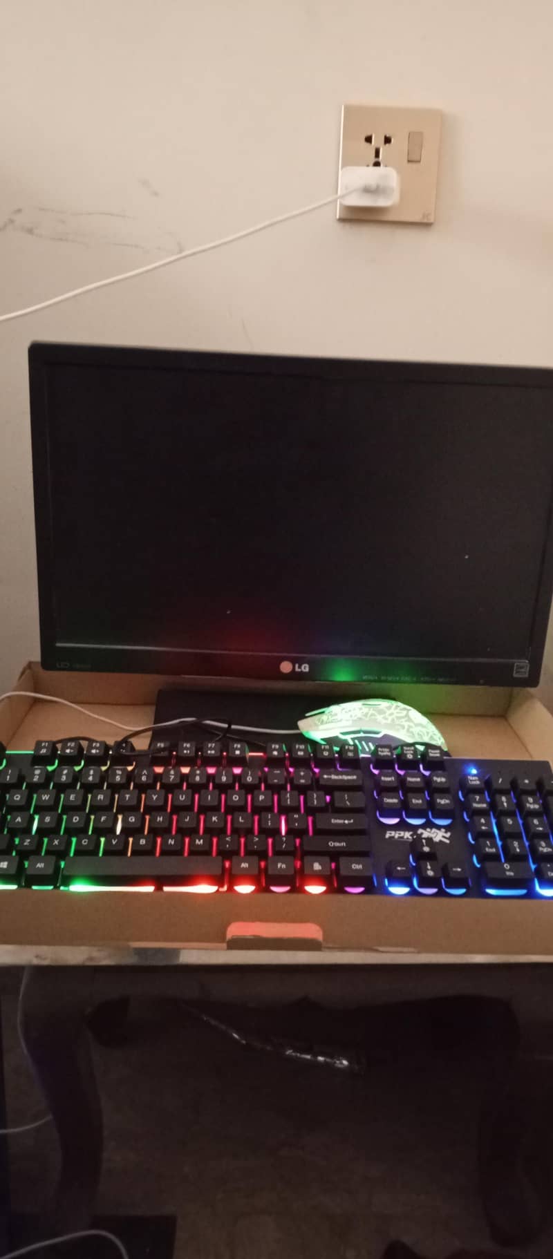 LCD keyboard plus mouse or mousepad 1