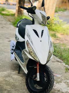 scooty