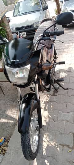 Honda pridor