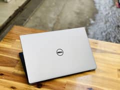 Dell XPS Core i7 7th Generation (Ram 8GB + SSD 256GB)Borderless Screen