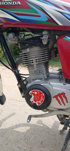 I am si I'mAm Selling My bike i need urgent money