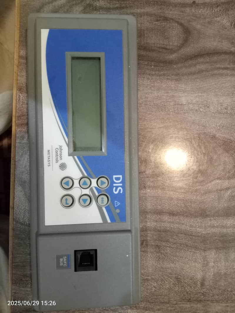 Jhonsons Controls HVAC Controller and Display 2