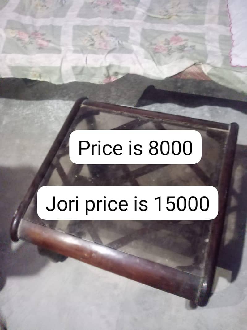 Double Bed For Sale With One Side Table And also three tables 2