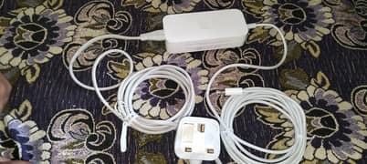 Apple laptop adapter