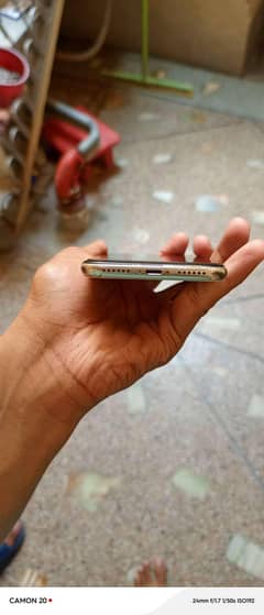 iPhone x non PTA factory unlocked