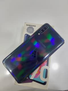 samsung A70 6 128  pta