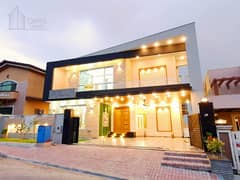 High Quality 1 Kanal Designer House Near To Main Boulevard