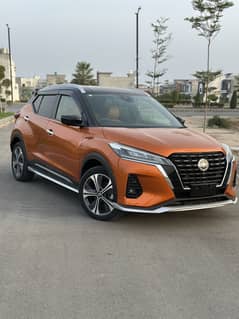 Nissan kicks 2020/2025 2 Tone Color Full Optional Fresh Import
