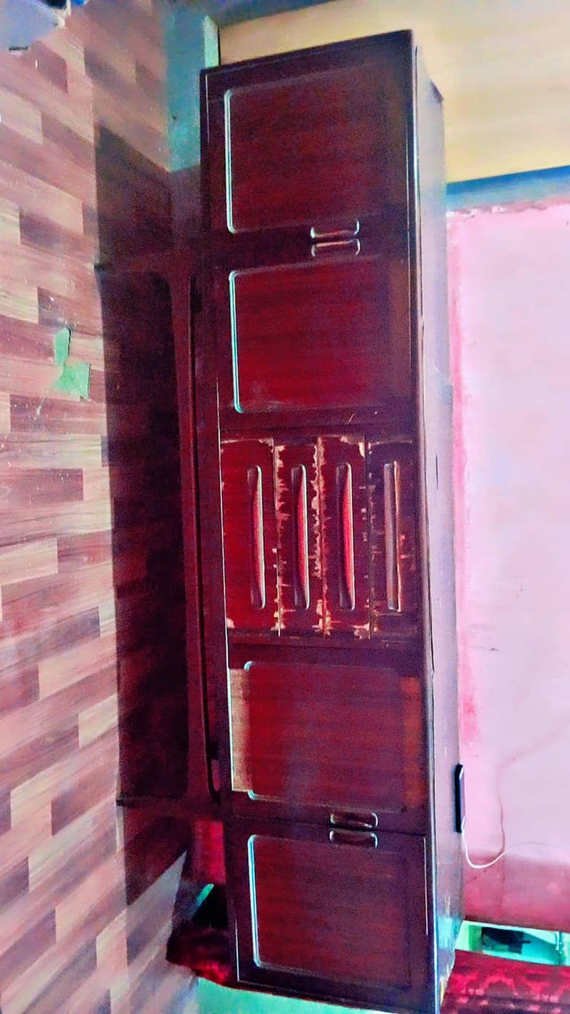 classic style console available 0