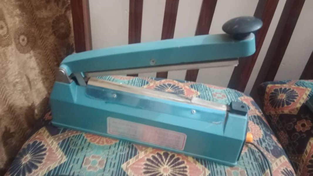 packing machine  available  good working small size large size 0