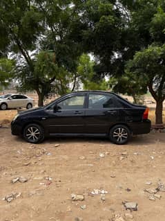 Suzuki Liana
