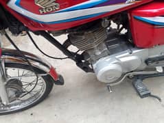 Honda 125 lush bik