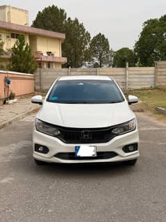 Honda Grace Hybrid EX sensing