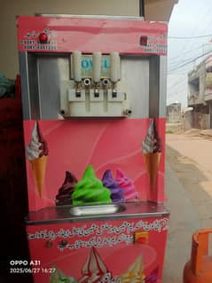Ice cream machine