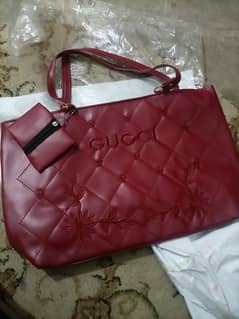 GUCCI