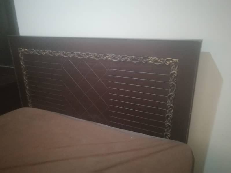 Double bed with imported mattress , side tables and dresing table 5