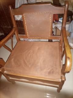 2+1+1 seated sofa for sell, cover need to be replaced frame is strong