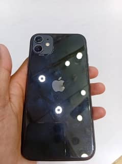 i phone 11 64 gB Battery health 68
