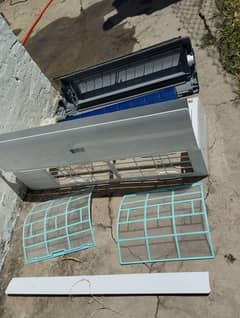ac helper ke zaroorat ha rabta kare 03472646244 Whatsapp pr rabta kare