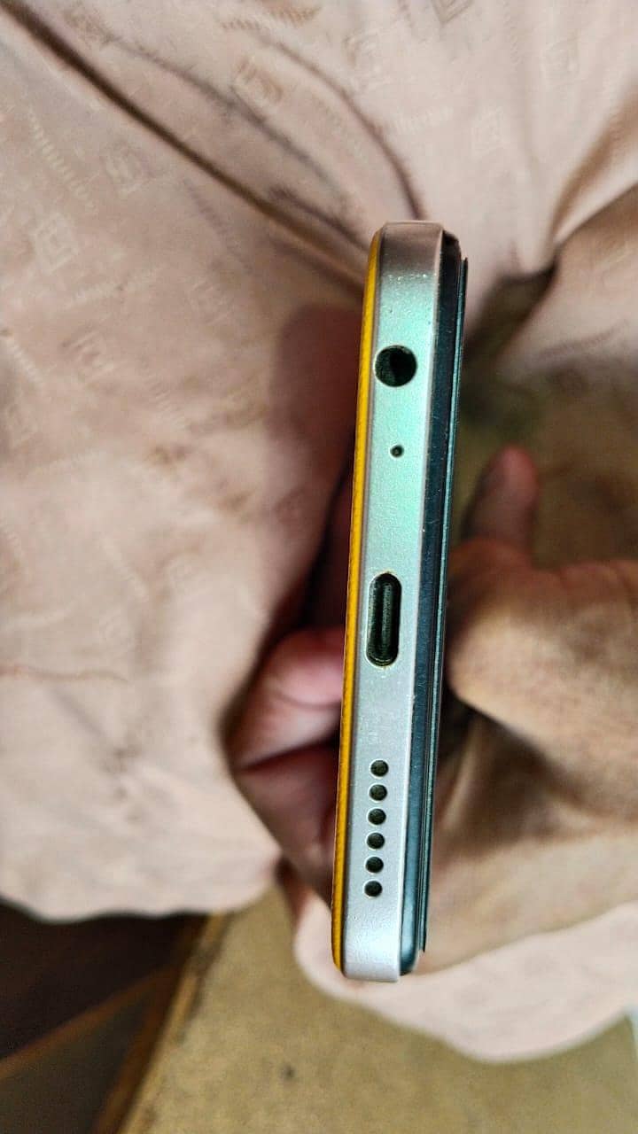 Tecno spark10c 3