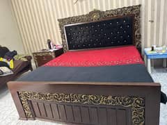 King sized bed for sale in lalamusa